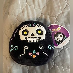 Delfina squishmallow
